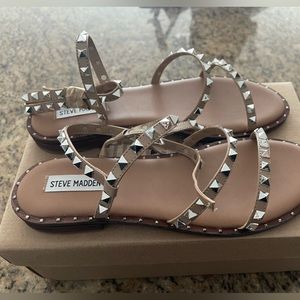 Steve Madden Travel Sandal